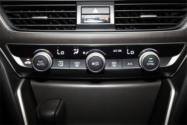 Photo of 2022 Crystal Black Pearl Honda Accord