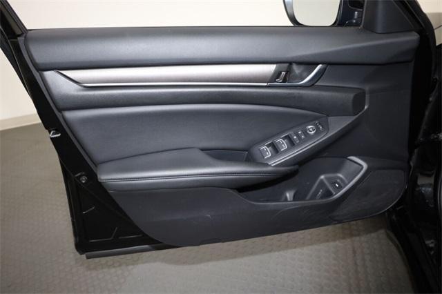 Photo of 2022 Crystal Black Pearl Honda Accord