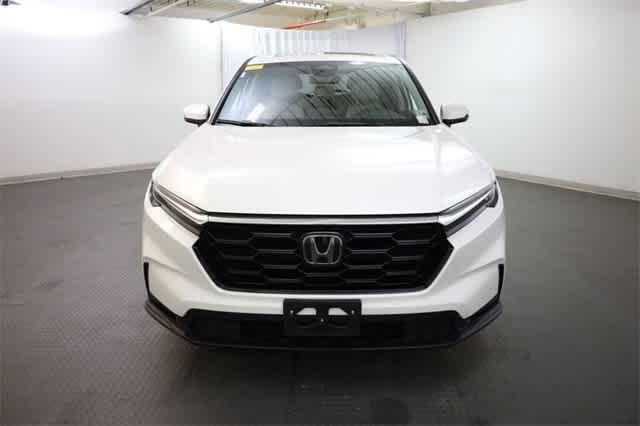 Photo of 2023 Platinum White Pearl Honda CR-V