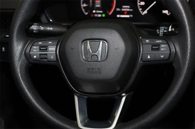 Photo of 2023 Platinum White Pearl Honda CR-V