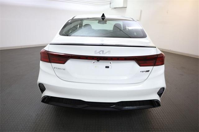 Photo of 2023 Snow White Pearl Kia Forte