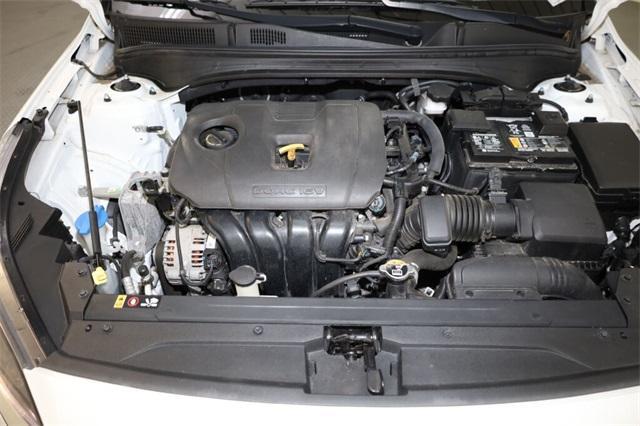 Photo of 2023 Snow White Pearl Kia Forte