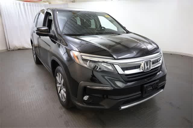 Photo of 2022 Crystal Black Pearl Honda Pilot