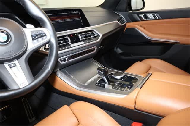 Photo of 2022 Black Sapphire Metallic BMW X5