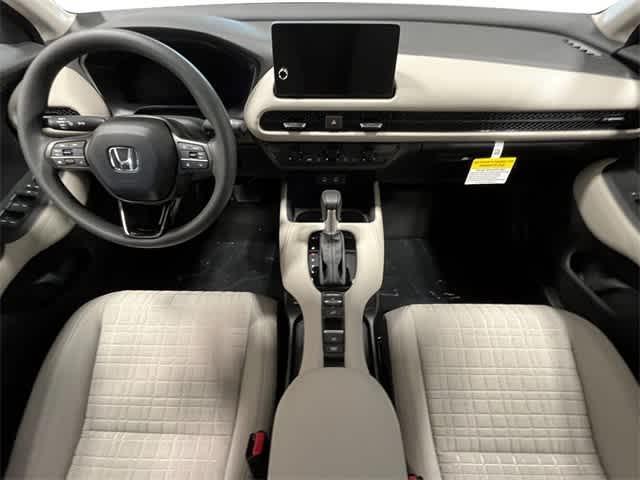 Photo of 2026 Platinum White Pearl Honda HR-V