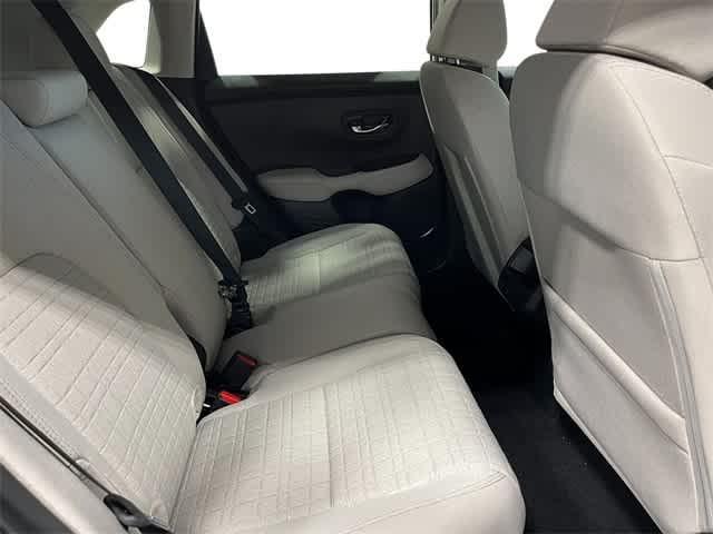 Photo of 2026 Platinum White Pearl Honda HR-V