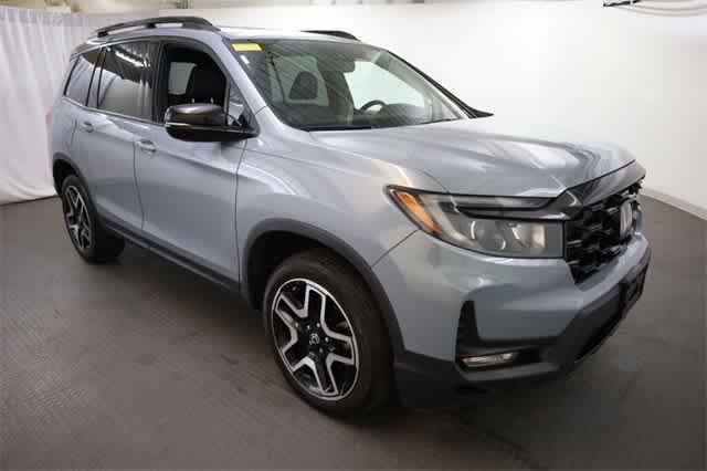 Photo of 2022 Sonic Blue Honda Passport