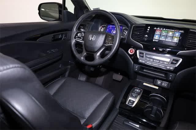Photo of 2022 Sonic Blue Honda Passport