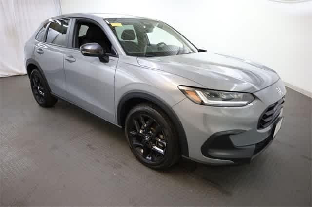Photo of 2024 Urban Gray Pearl Honda HR-V