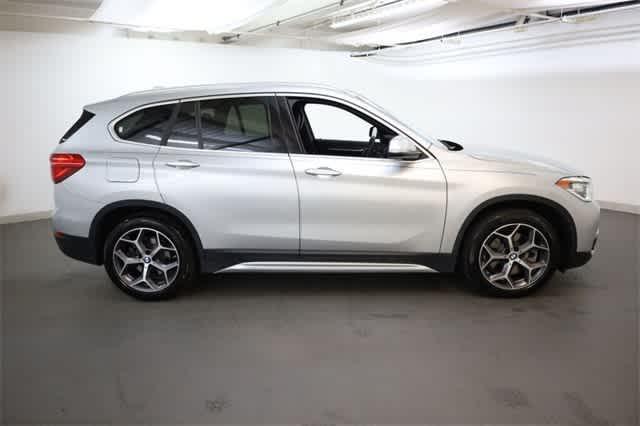 Photo of 2019 Glacier Silver Metallic BMW X1