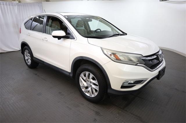 Photo of 2015 White Honda CR-V