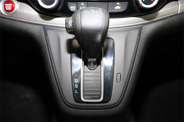Photo of 2015 White Honda CR-V