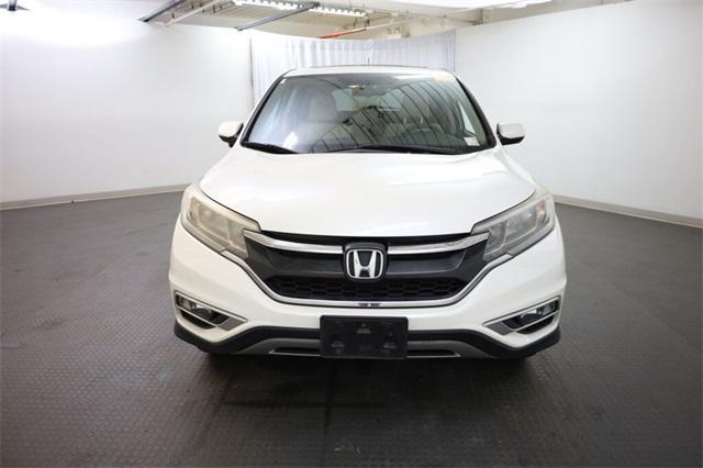 Photo of 2015 White Honda CR-V