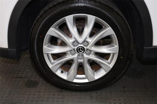 Photo of 2015 Crystal White Pearl Mazda CX-5