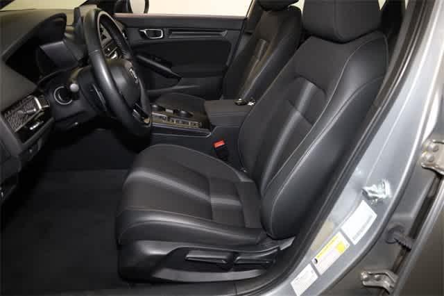 Photo of 2023 Lunar Silver Metallic Honda Civic