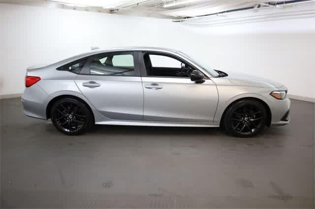 Photo of 2023 Lunar Silver Metallic Honda Civic