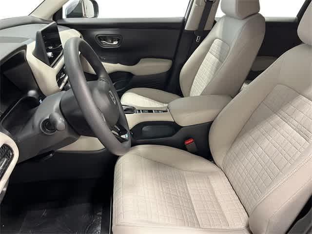 Photo of 2026 Pearl Honda HR-V
