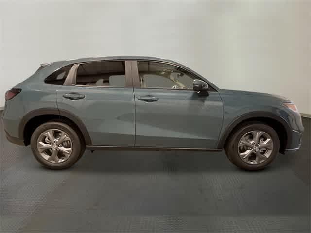 Photo of 2026 Pearl Honda HR-V