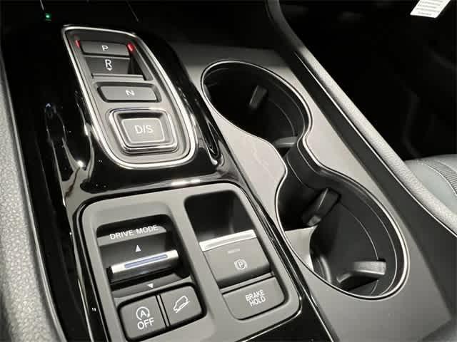 Photo of 2025 Crystal Black Pearl Honda Pilot