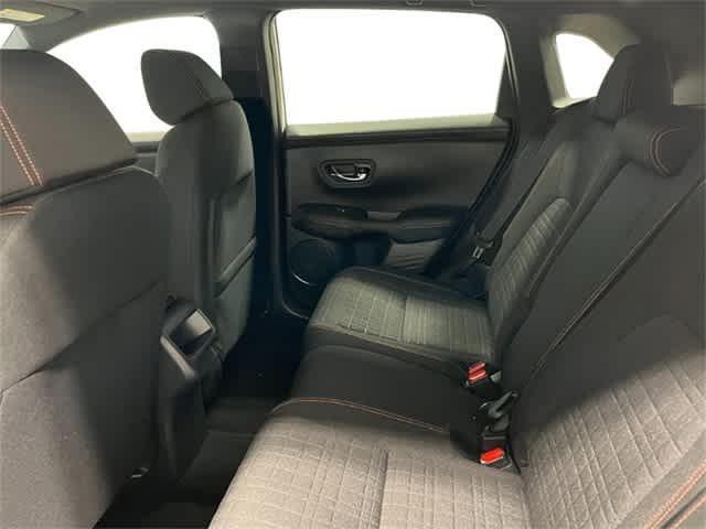 Photo of 2025 Platinum White Pearl Honda HR-V
