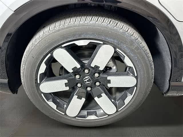 Photo of 2025 Mercury Silver Metallic Honda Prologue