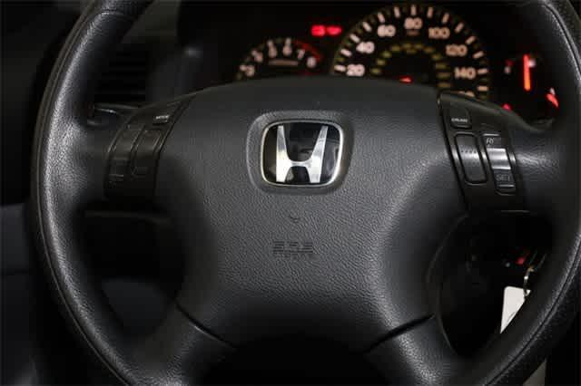 Photo of 2004 Graphite Pearl Honda Accord