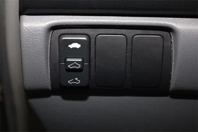 Photo of 2004 Graphite Pearl Honda Accord