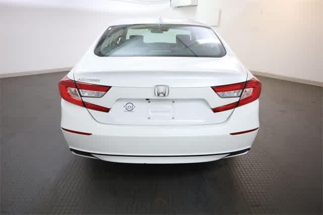 Photo of 2022 Platinum White Pearl Honda Accord