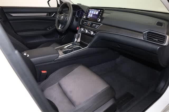 Photo of 2022 Platinum White Pearl Honda Accord