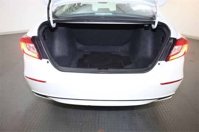 Photo of 2022 Platinum White Pearl Honda Accord