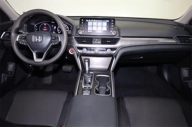 Photo of 2022 Platinum White Pearl Honda Accord