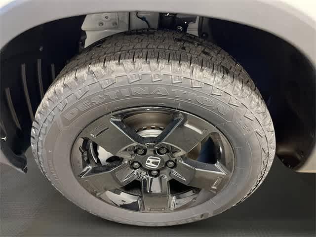 Photo of 2025 Platinum White Pearl Honda Ridgeline