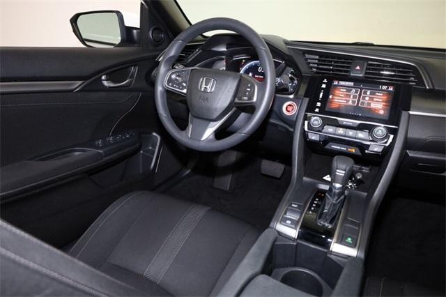 Photo of 2018 White Orchid Pearl Honda Civic