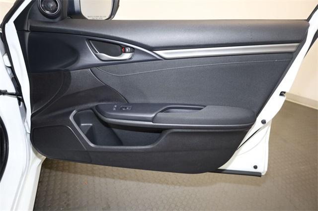 Photo of 2018 White Orchid Pearl Honda Civic