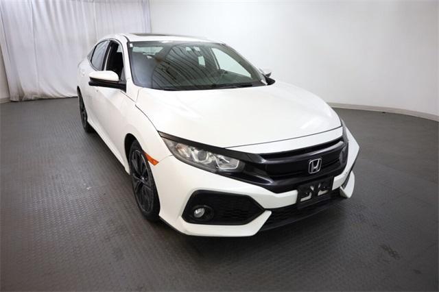Photo of 2018 White Orchid Pearl Honda Civic