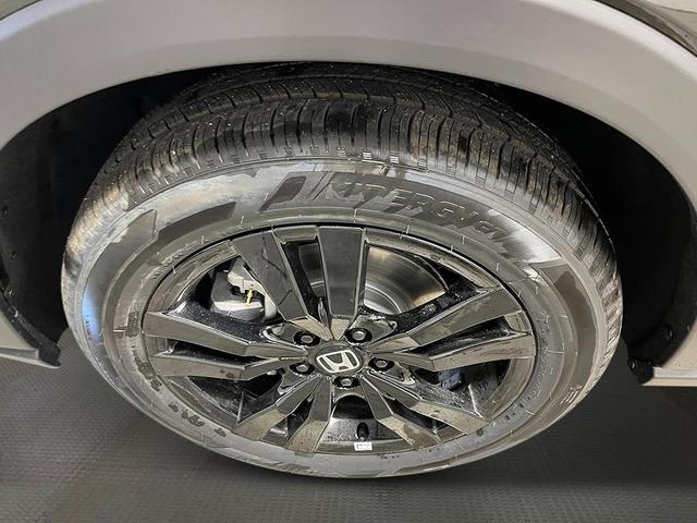 Photo of 2026 Crystal Black Pearl Honda HR-V