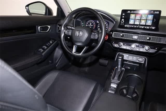 Photo of 2023 Lunar Silver Metallic Honda Civic