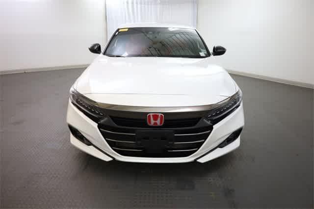 Photo of 2022 Platinum White Pearl Honda Accord