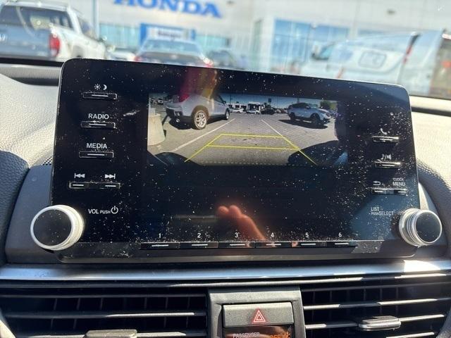 Photo of 2020 Crystal Black Pearl Honda Accord