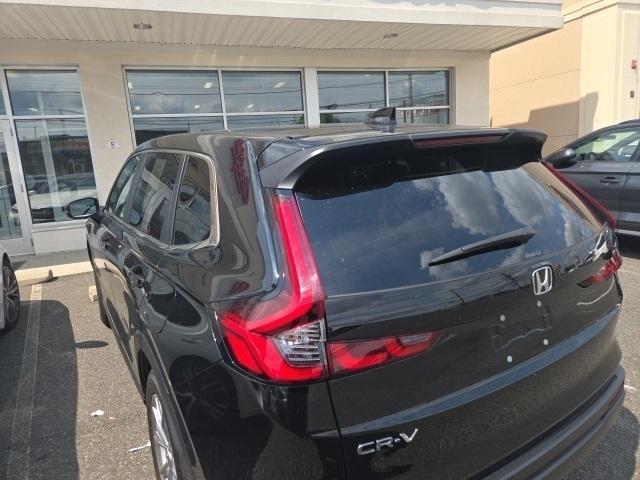 Photo of 2024 Crystal Black Pearl Honda CR-V