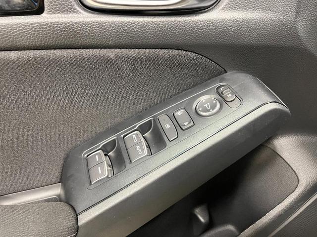 Photo of 2026 Meteorite Gray Metallic Honda Civic Hybrid