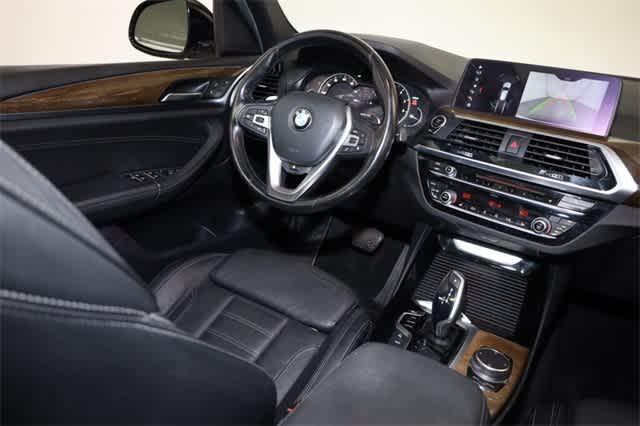 Photo of 2018 Mineral White Metallic BMW X3