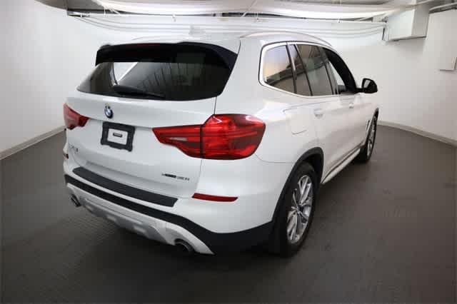 Photo of 2018 Mineral White Metallic BMW X3