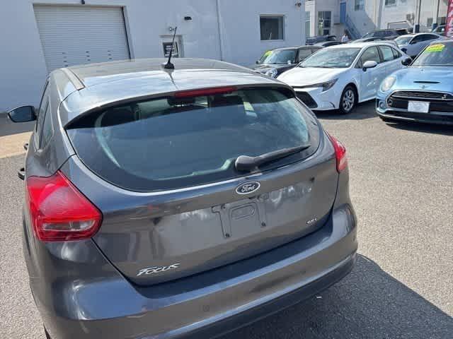 Photo of 2018 Gray Ford Focus