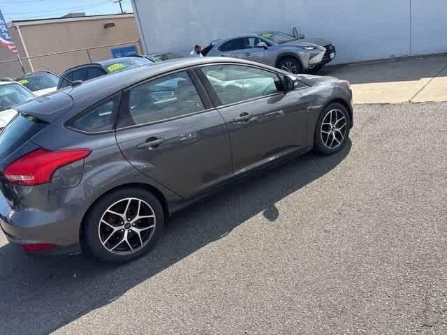 Photo of 2018 Gray Ford Focus