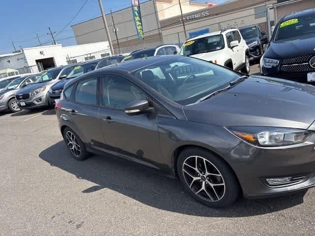 Photo of 2018 Gray Ford Focus