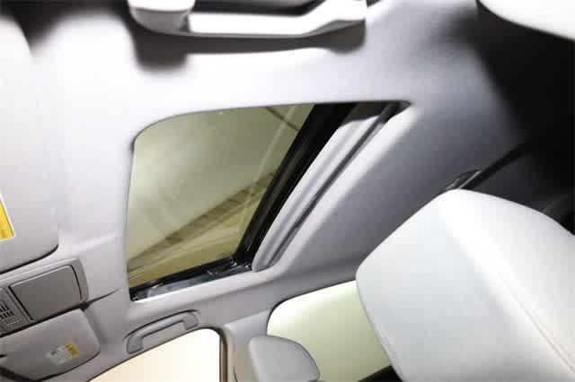 Photo of 2022 Modern Steel Metallic Honda CR-V