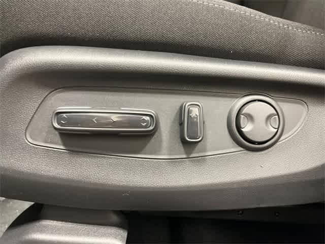 Photo of 2026 Urban Gray Pearl Honda CR-V