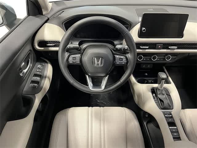 Photo of 2026 Pearl Honda HR-V