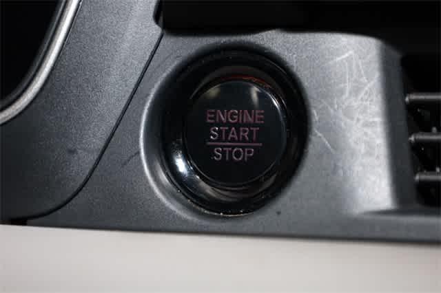 Photo of 2024 Blue Honda Pilot